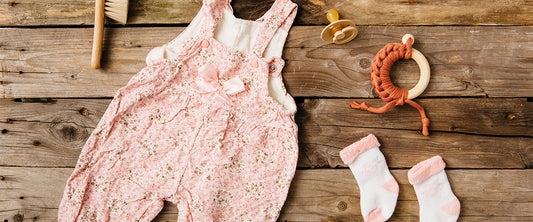 organic cotton baby clothing with GOTS hangtag
