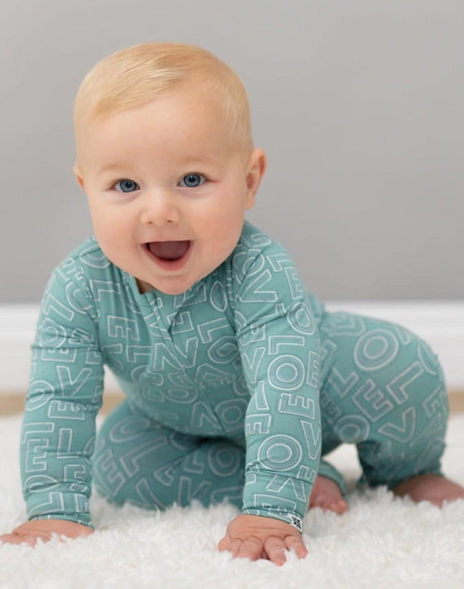 Baby crawling in bamboo viscose love print zip romper - Alice Apparel